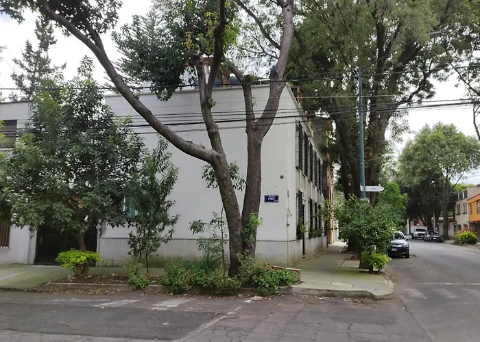 Pequeña París Coyoacán, Habitación Privada Wifi * México DF